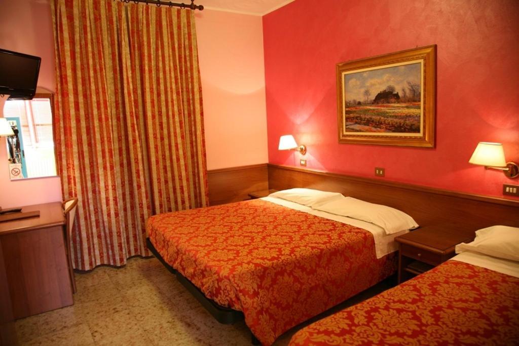 Hotel San Pellegrino 3*